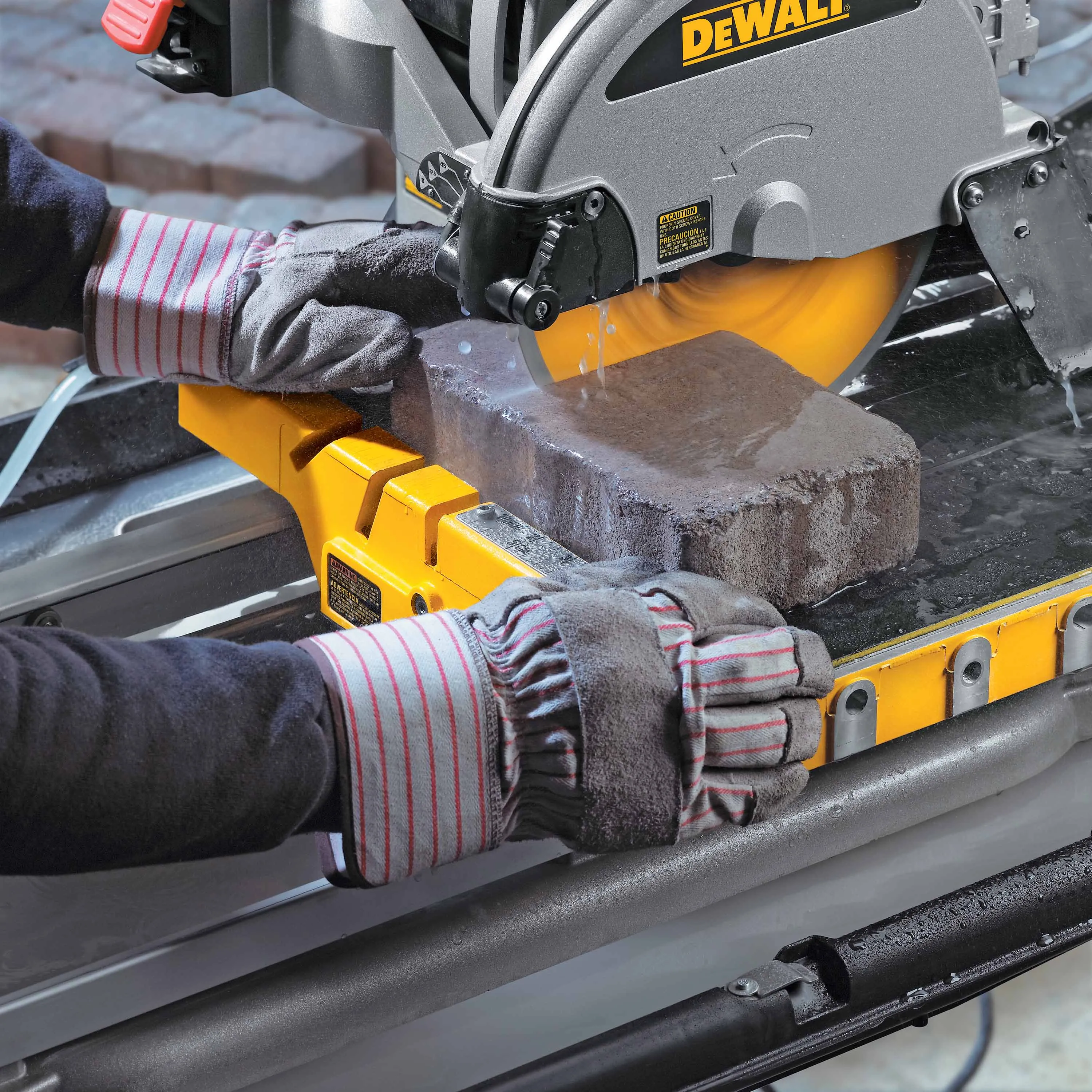 DeWalt D24000 Heavy-Duty 10" Wet Tile Saw