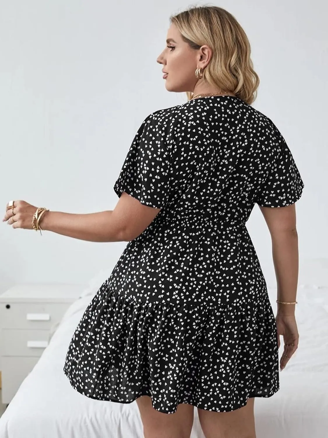 Floerns Women's Plus Size Wrap V Neck Short Sleeve Ruffle Hem A Line Short Dress