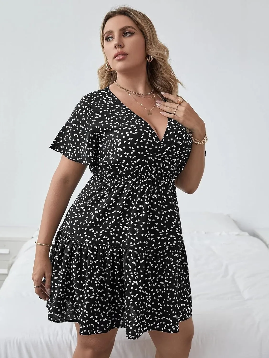 Floerns Women's Plus Size Wrap V Neck Short Sleeve Ruffle Hem A Line Short Dress