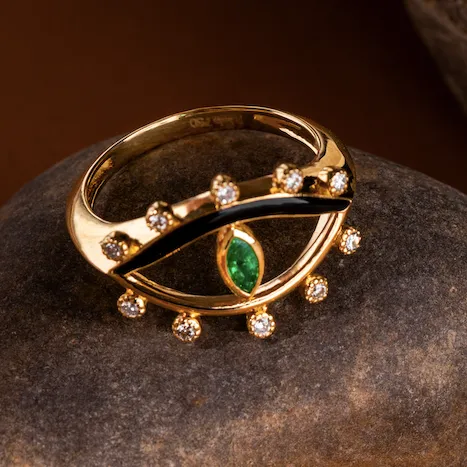 Gleamora Eye Emerald Ring