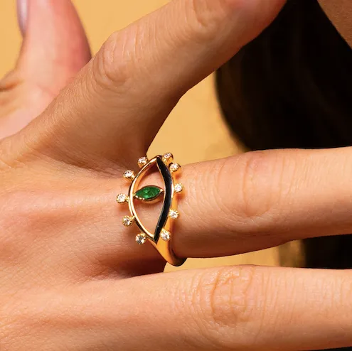 Gleamora Eye Emerald Ring