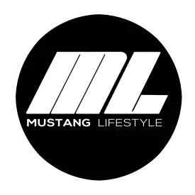 ML Circle Sticker White & Black