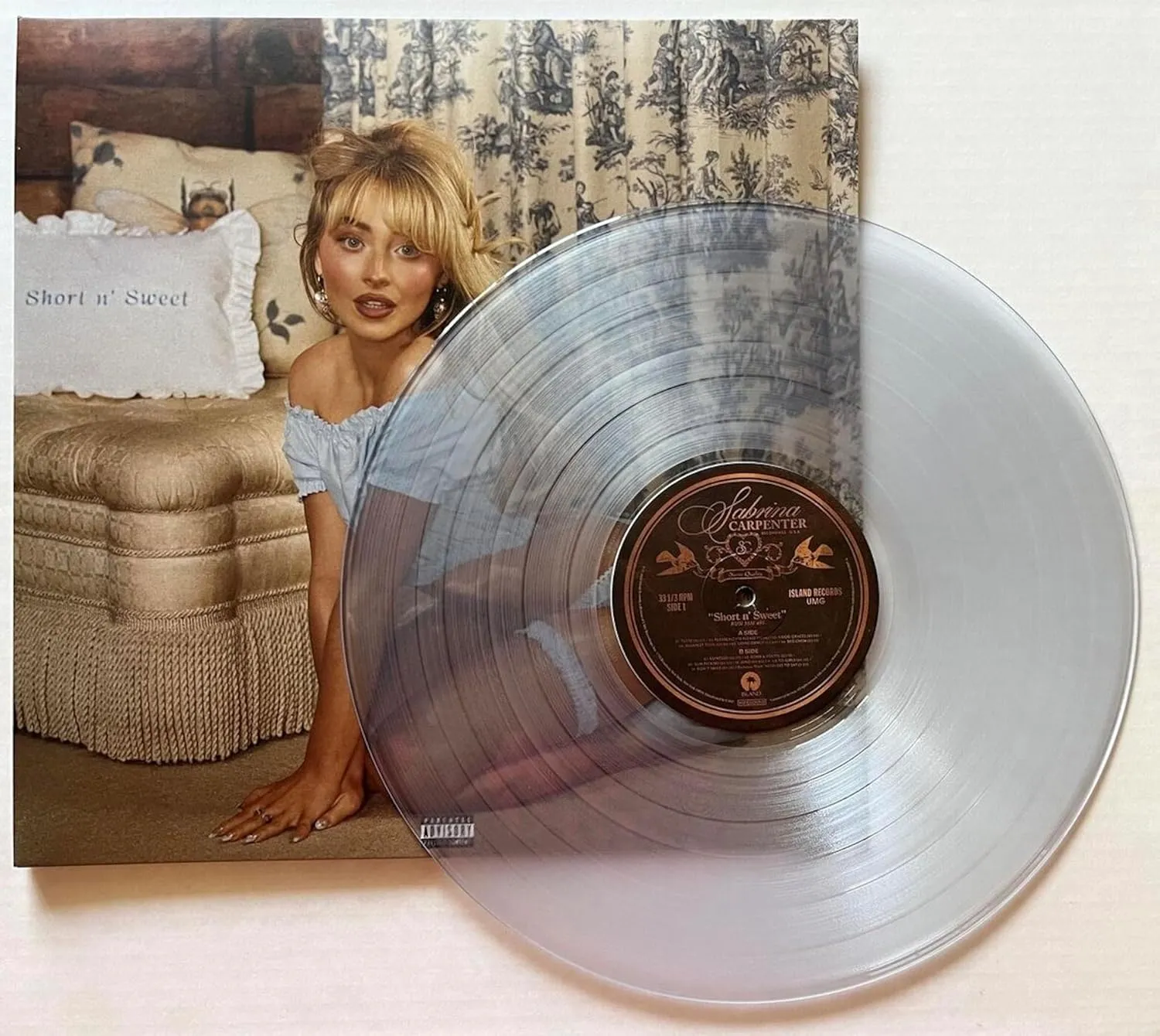 Sabrina Carpenter - Short n' Sweet Moonlight Colored Edition   Exclusive Cover